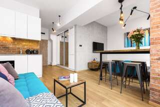 Апартаменты Lofts Cracow Apartments - City Center Краков Апартаменты с балконом-2